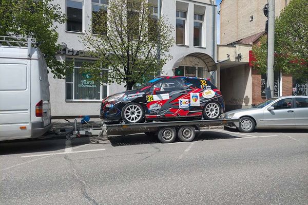 Érkeznek a ralisok, útlezárásokra felkészülni!