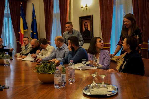 Választ kaptak a tanácsosok, de továbbra sem adnak pénzt a Szejkére