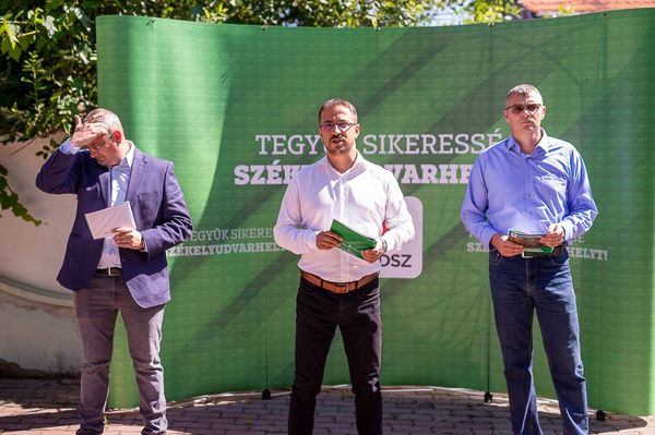 RMDSZ: váltsuk le Gálfit, váltsuk le a káoszt!