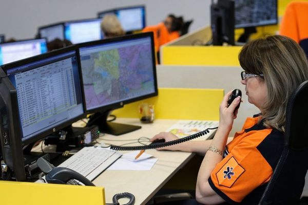 Feltölthető SIM-kártyát ezentúl csak arccal, névvel?