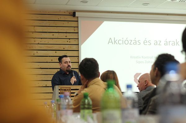 Ki az a hülye, aki kifizet hárommilliót egy Rolexért?