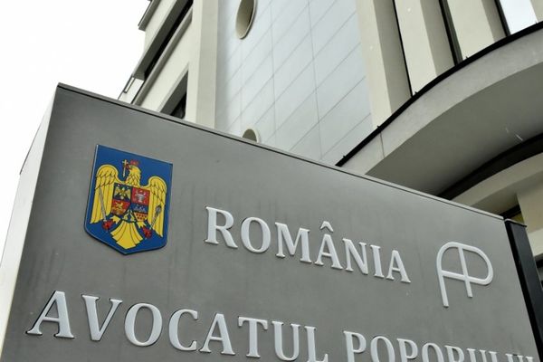 Magyar váltja a menesztett román ombudsmant?