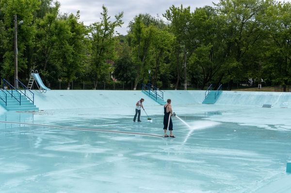 Itt a nyár, nyitnak a strandok