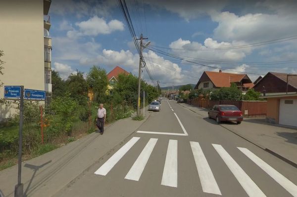 Gázvezetéket cserélnek a Szentjános utcában