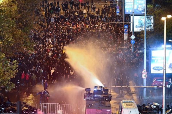 Erőszakos tüntetések zajlottak a bolgár–magyar meccs alatt