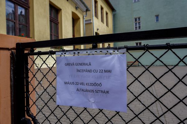 Az egyeztetés eredménytelen volt, folytatódik a sztrájk