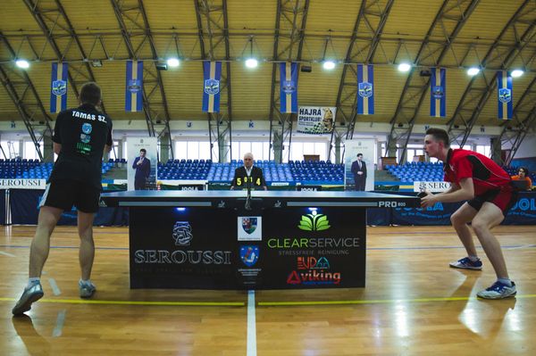 Előnyből várták sorsdöntő meccsüket