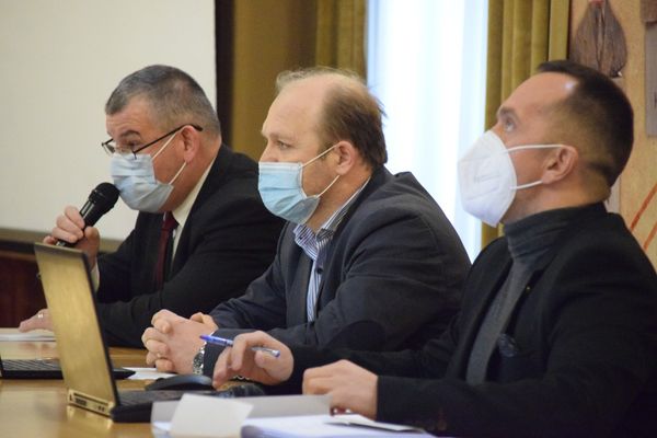 Élő közvetítés a januári tanácsülésről