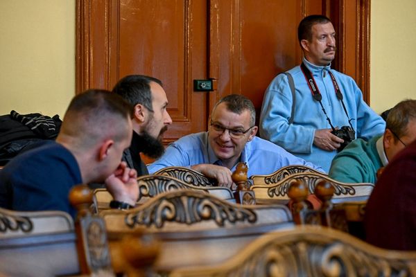 Gálfi nem emelte meg az adót. Még.