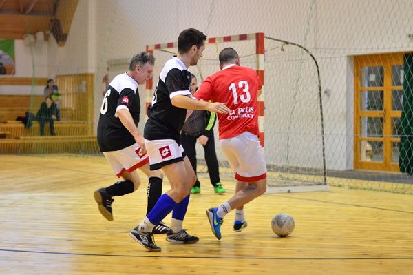 Megyei bajnok lehetsz teremlabdarúgásban!