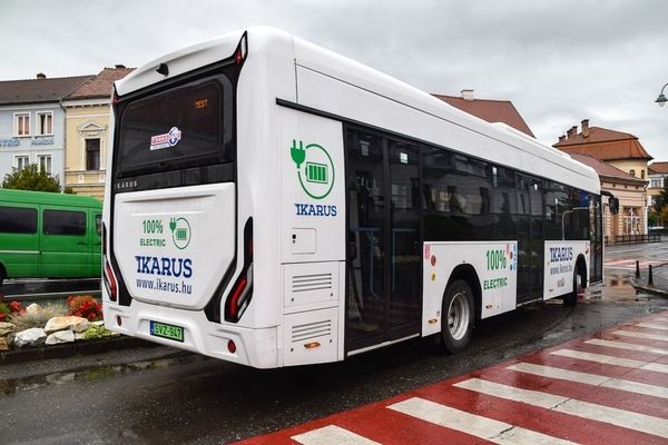 Lesz pénz a falvakat bekötő buszokra