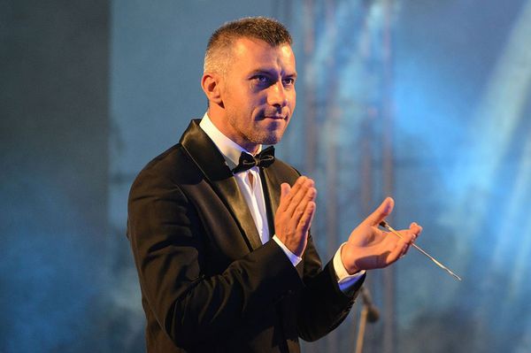 Székely-svájci virtuóz jön Udvarhelyre