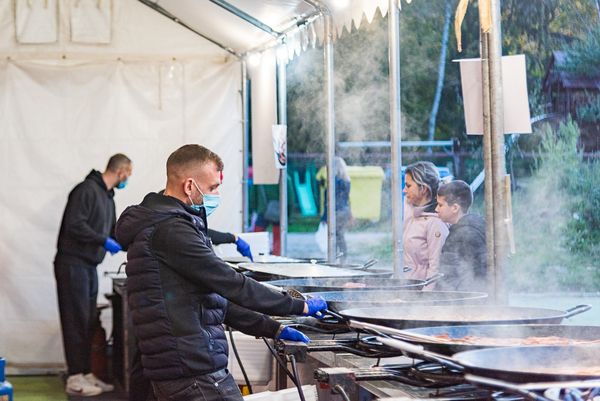 Betörtek a török ételek Udvarhelyre