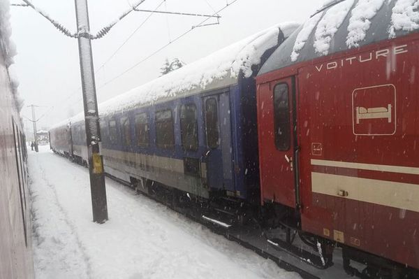 Megjött a tél, leállt az ország