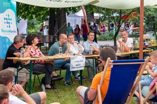 Ha nincs média, akkor megette az egészet a fene