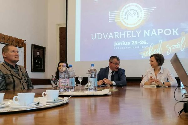 Ne számíts egy Untoldra, de lesznek városnapok