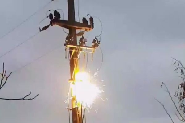 Fél városban elvették az áramot, de lehet, hogy a háromnegyedben is (videóval)