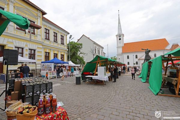 Pénteken lezárják a Patkót
