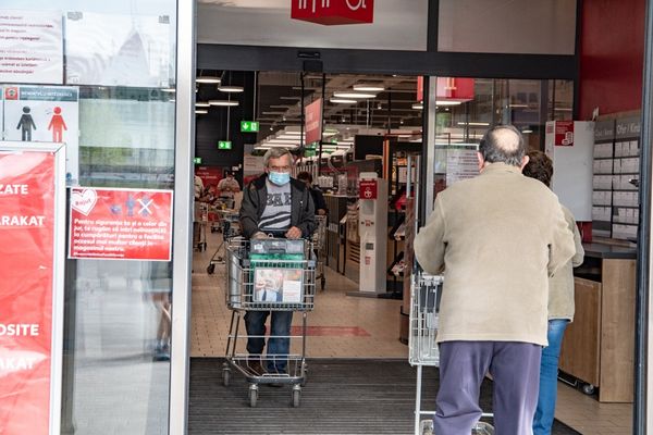Ki a fertőzésgyanús, ki a direkt kontakt?