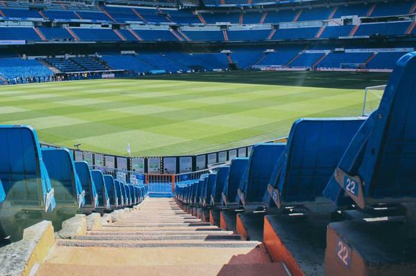 Zárt stadion a válasz a magyarellenességre