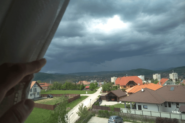 Viharosra fordul az idő