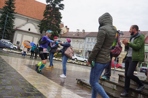 Átrohant a városon az Erdély útja