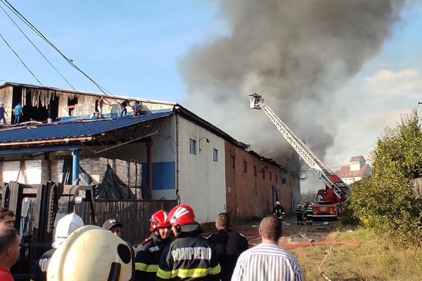 Nagy tűz ütött ki Csíkszeredában