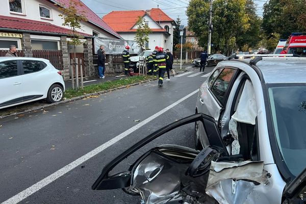 Három személy és négy autó sérült a Lejtő utcánál