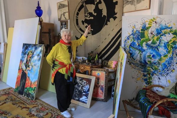 Zsigmond Aranka festményeit nézheted meg