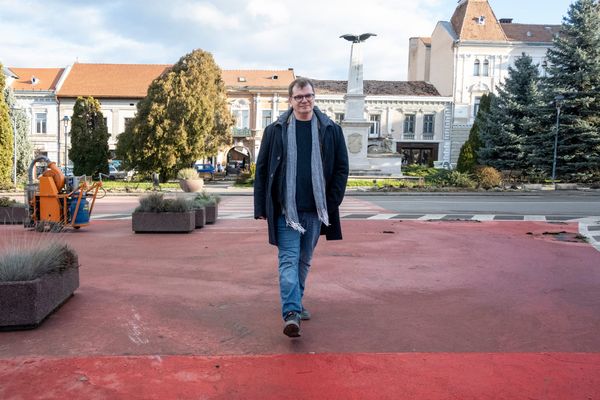 Lehet, titokban jobban utáljuk magunkat, mint egymást?