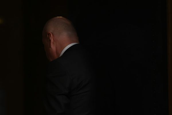 Fordulóponthoz érkezett a PSD–PNL konfliktus - percről percre