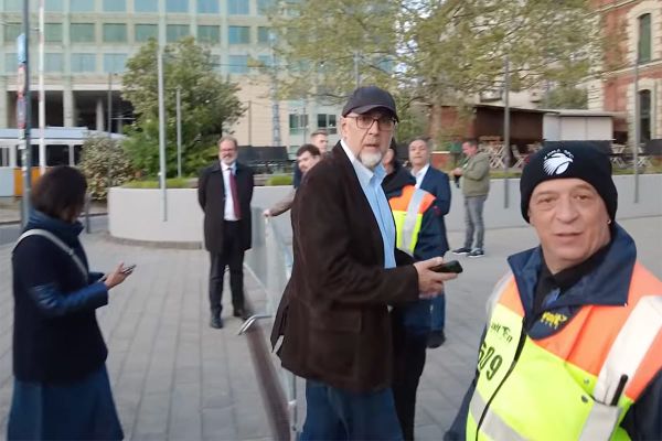 Az RMDSZ hozzászokott már a köpönyegforgatáshoz?