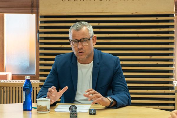 Antal Lóránt féléves mérlege: mindenre is válaszolt, csak épp nem arra, amiről kérdeztünk