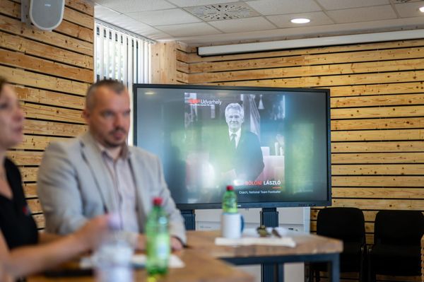 Bölöni, Luiza Zan és a kommunizmus legendás filmszinkronhangja is jön az idei TEDxUdvarhelyre