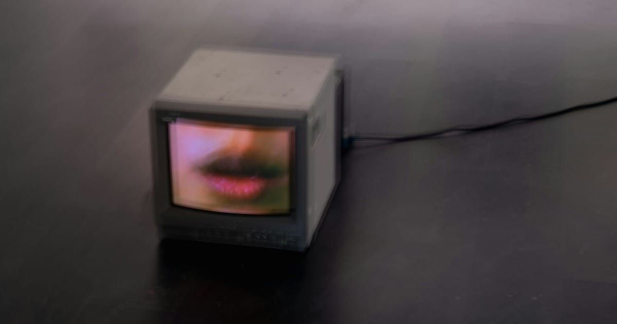 Películas, canciones y libros: la representación mediática de las escorts en Perú