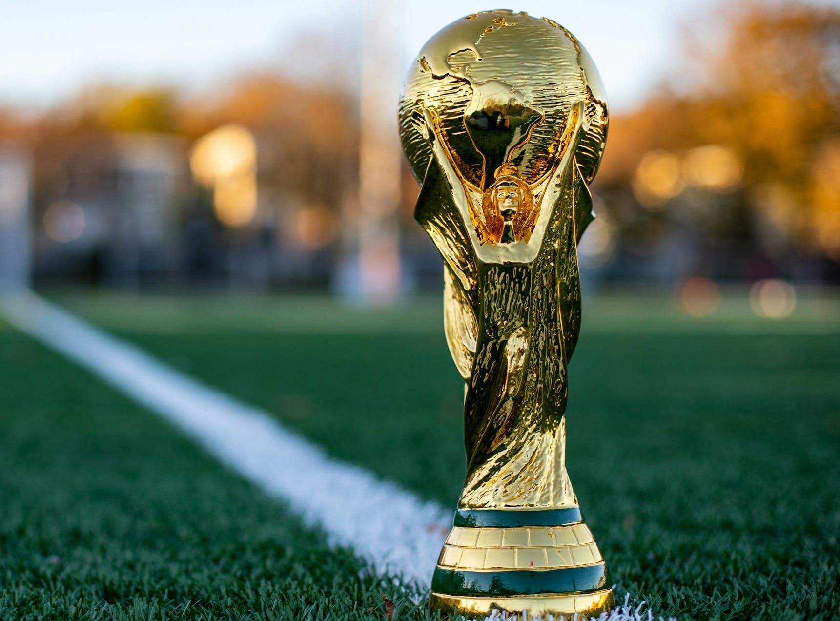 Lo que el Mundial tapa y ellas buscan revelar