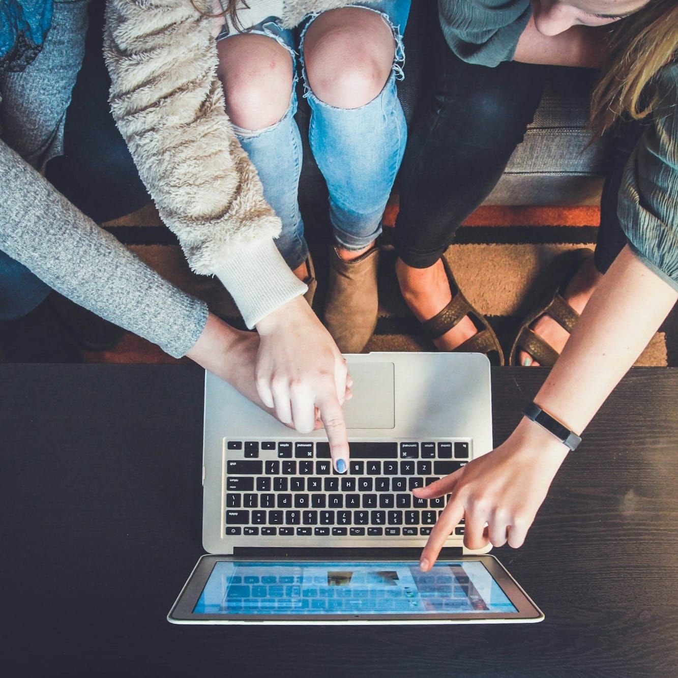 Protecting minors online in the EU: hard rules for platforms, soft expectations for parents