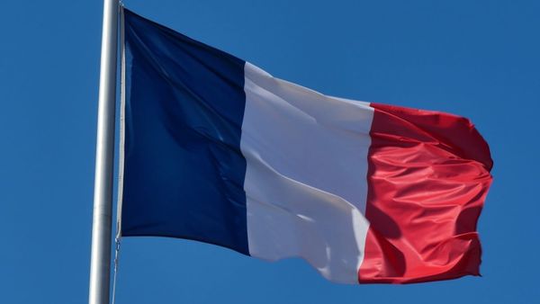 French social media bans for minors stalls, but EU-wide decisions don't