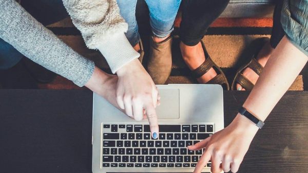Protecting minors online in the EU: hard rules for platforms, soft expectations for parents