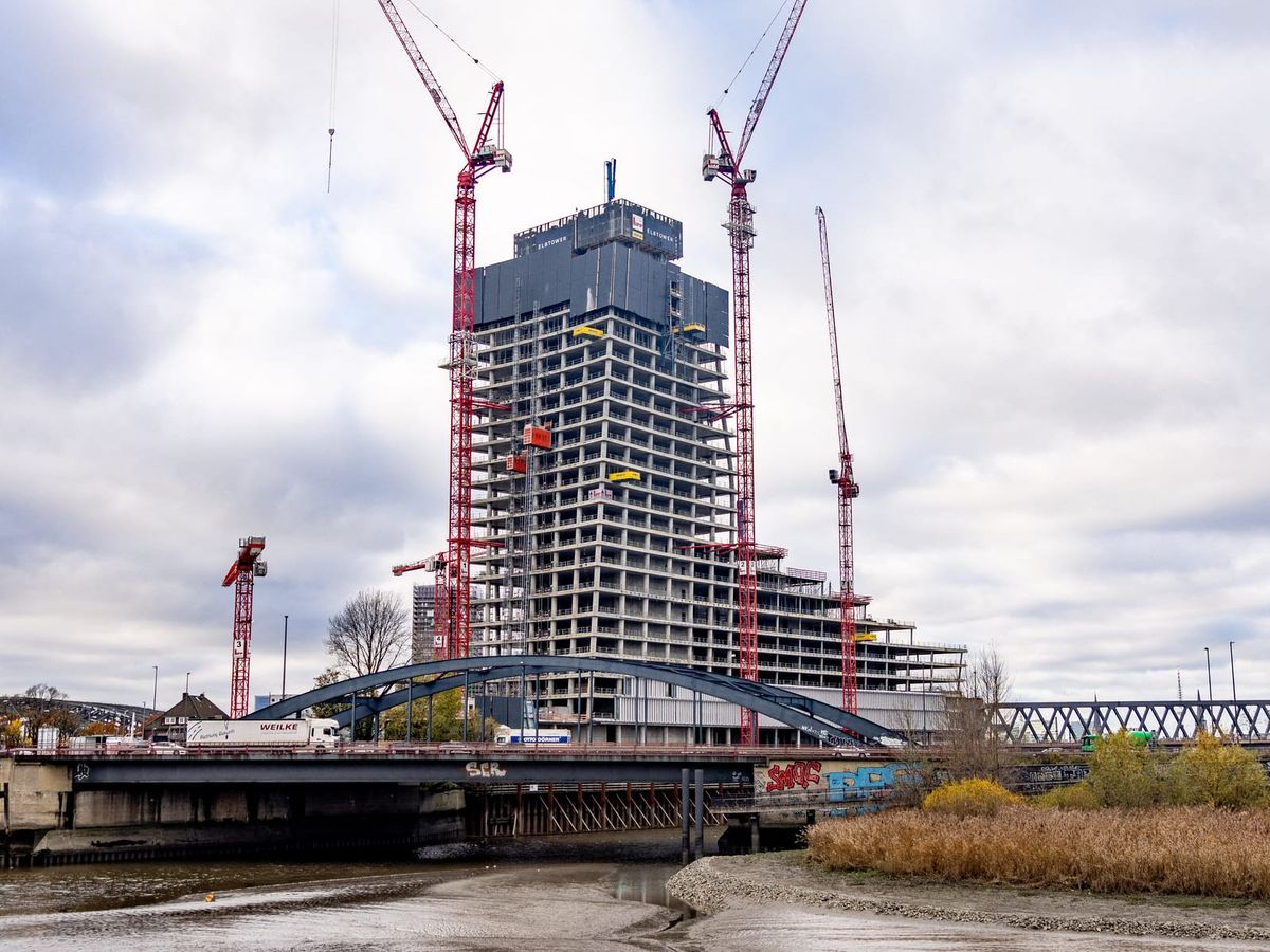 Elbtower-Projekt in der Krise: Hamburgs ambitioniertes Hochhausvorhaben vor dem Aus?