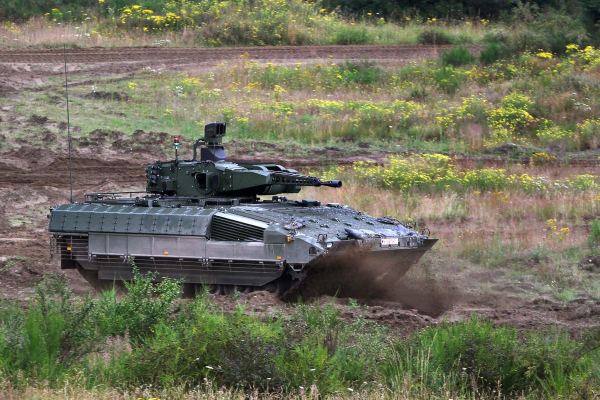 Puma-Panzer auf Eis: Bundeswehr verschiebt Milliarden-Auftrag