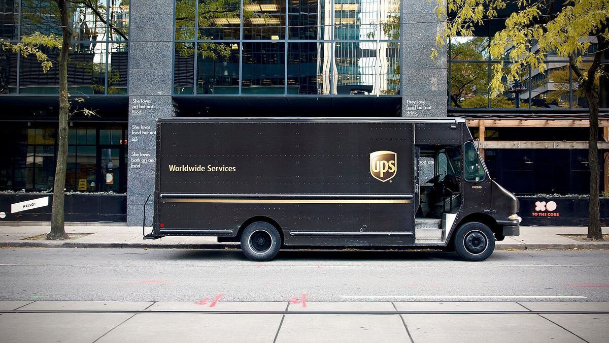 Amazon kürzt, UPS streicht – 20.000 Jobs weg