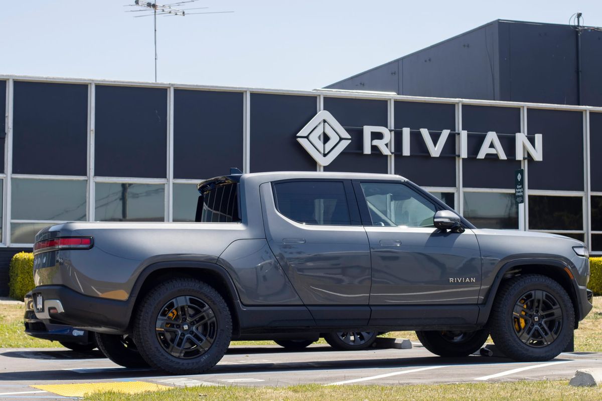 Chinas E-Auto-Dominanz zwingt Rivian zum Strategiewechsel