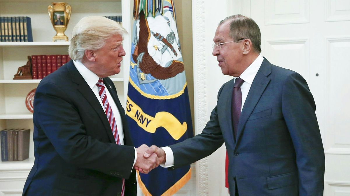 Lawrow spricht von Fortschritten, Russland bombt weiter