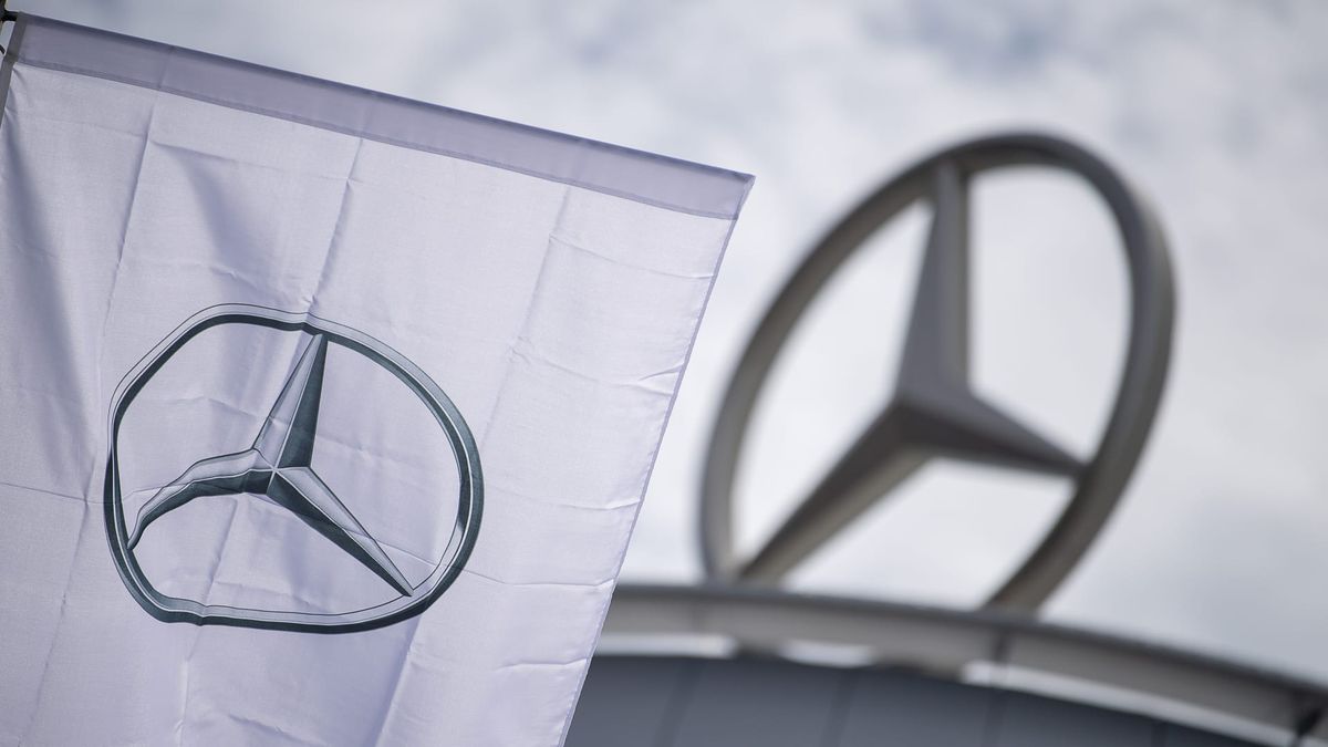 Mercedes-Benz verliert 43 % Gewinn