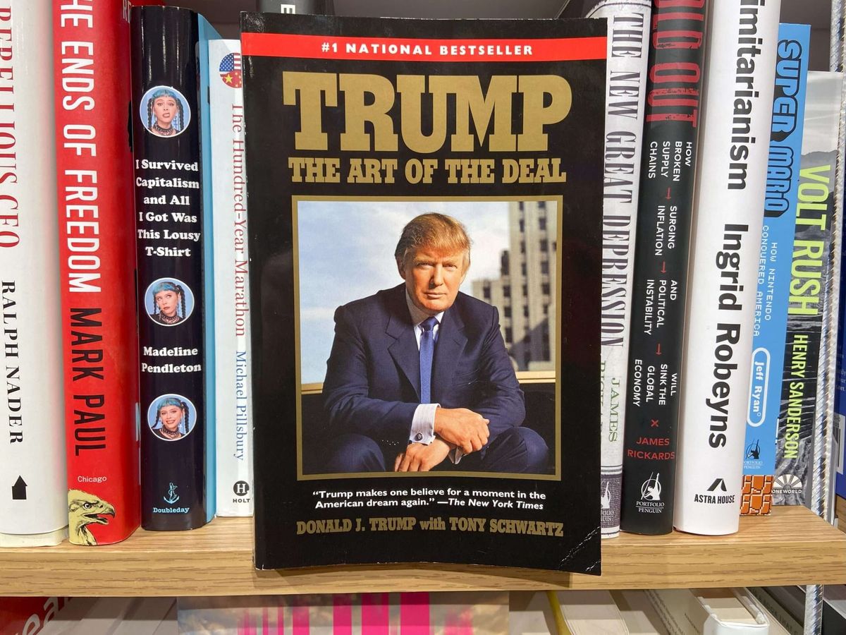 Wie Trump seine Wirtschaftspolitik aus dem eigenen Bestseller umsetzt