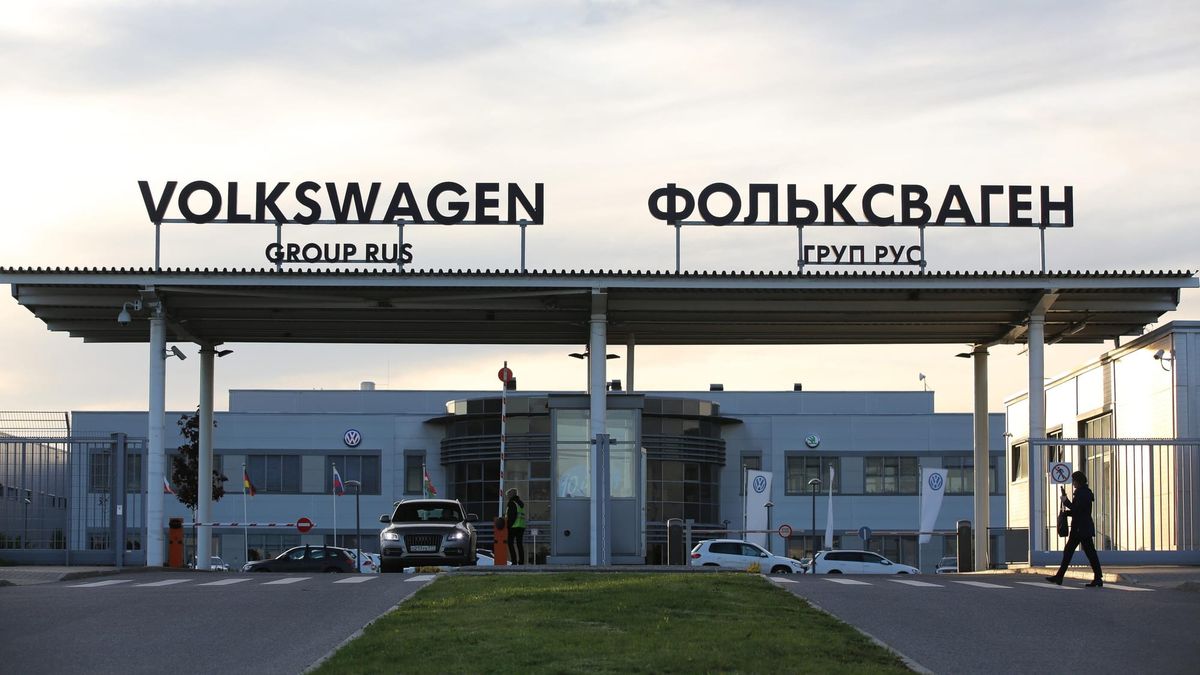 Kaluga, die Geisterfabrik – Wie Russlands Automarkt zerbricht