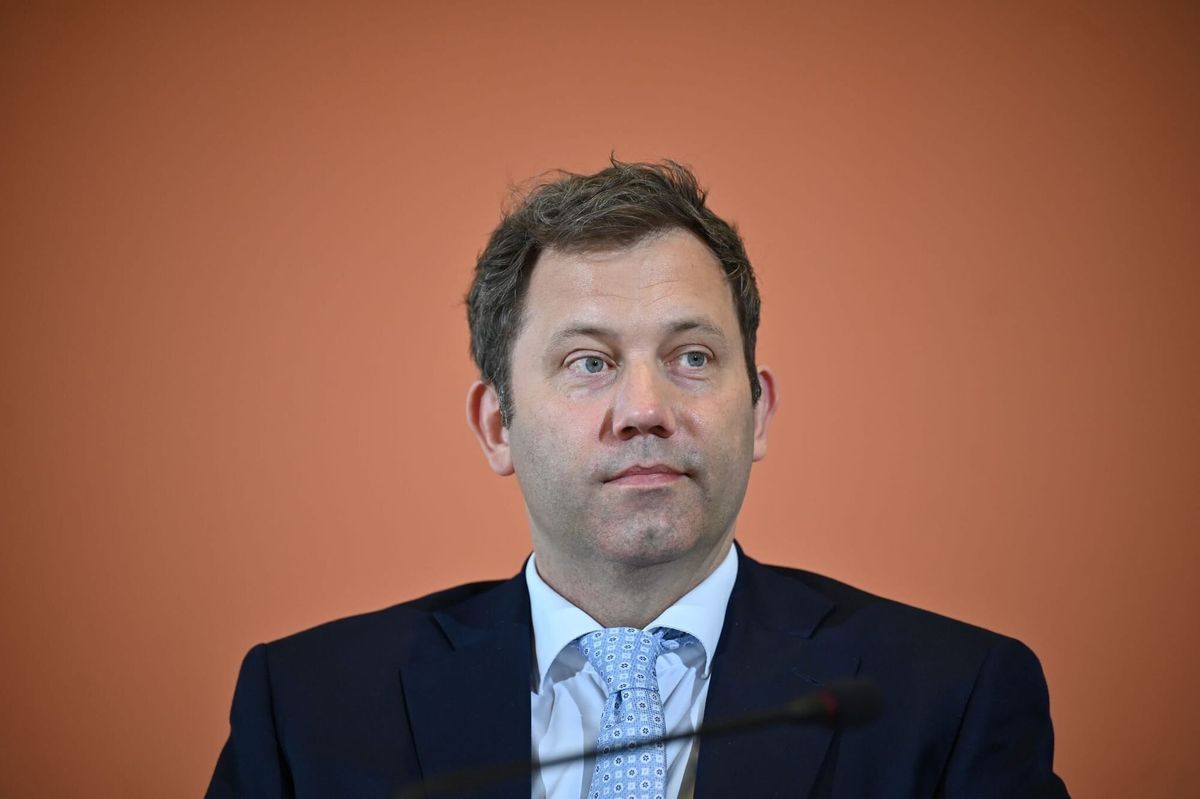 Eine Billion im Minus – Wie Klingbeils Finanzplan zur Schuldenfalle wird