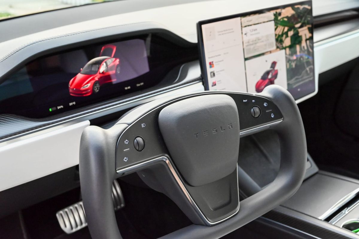 Tesla verspricht FSD-Revolution: Doch wie viel Substanz steckt dahinter?
