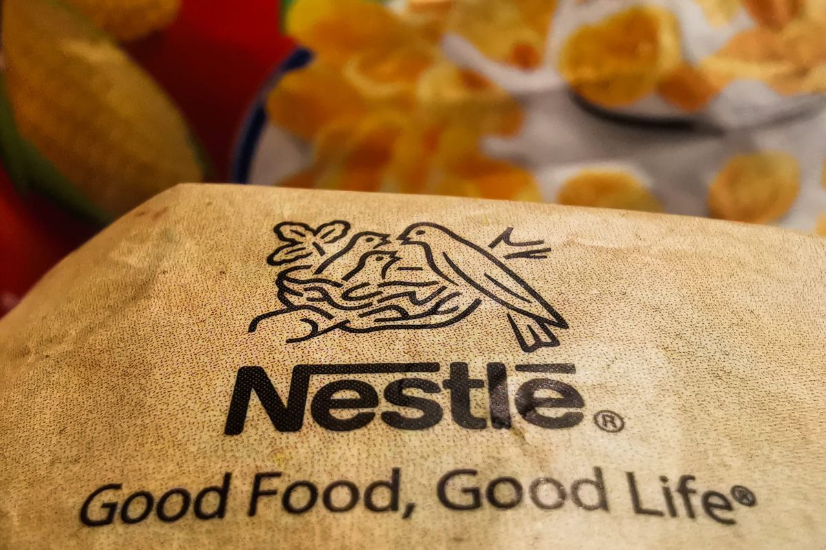 Nestlé taumelt – und sucht zwischen Kostendruck, Fehlkäufen und Kulturbrüchen einen Neustart